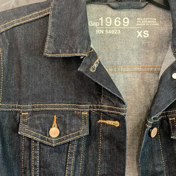 Gap 1969 women’s denim jacket - Picture 2 of 7